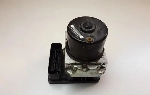 Mitsubishi Grandis ABS Pump MN116523