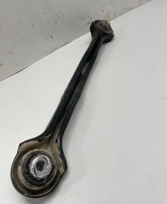BMW 1 E81 E87 Rear control arm 6763471