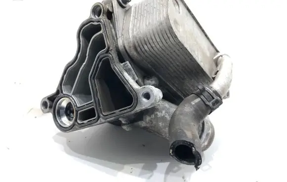 BMW 3 F30 F35 F31 Oil filter mounting bracket 7516383