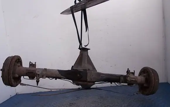 Mazda 323 F Rear differential
