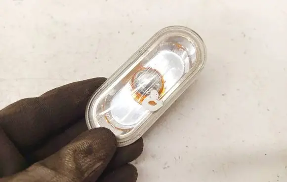 Seat Altea Front fender indicator light 6L0949117A