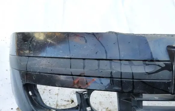 Front bumper splitter molding