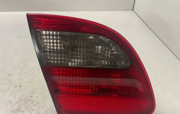 Mercedes-Benz E W211 Tailgate rear/tail lights A2118202964