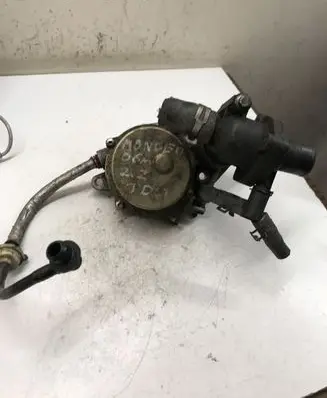 Ford Mondeo Mk III Vacuum pump