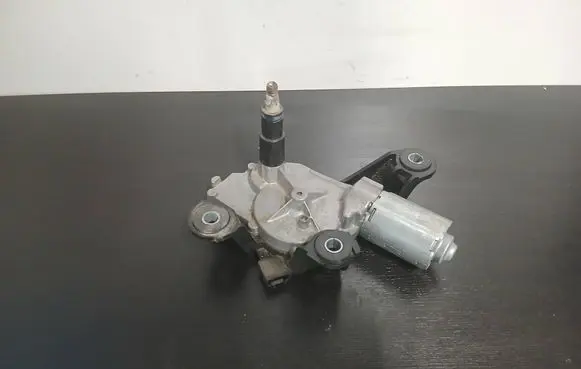 Nissan Qashqai Rear window wiper motor 0390201820 28710JD000