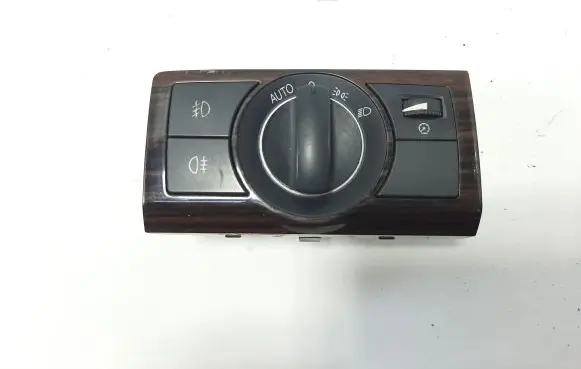 Opel Antara Light switch 96672909