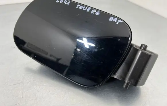 Volkswagen Touareg II Fuel tank cap 7P6809857
