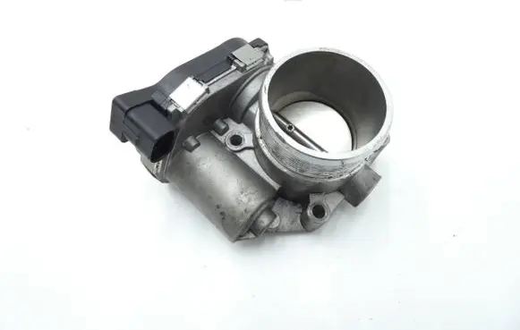 Volkswagen PASSAT CC Electric throttle body valve 703703710 21T330