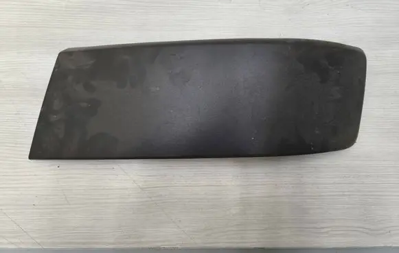Volkswagen Transporter - Caravelle T5 Front bumper splitter molding 7E0807819