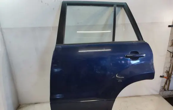 Suzuki Grand Vitara II Rear door