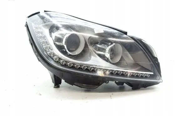 Mercedes-Benz CLS C218 X218 Headlight/headlamp A2188600247