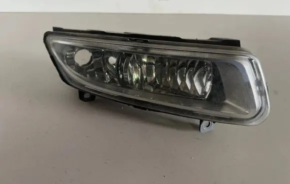 Volkswagen Polo V 6R Front fog light 17415902