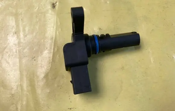 Mercedes-Benz B W245 Fuel temperature sensor A0001593304