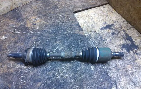 Mazda Premacy Front driveshaft
