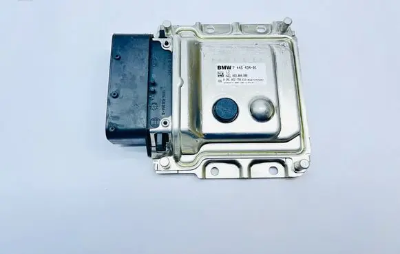 BMW 5 F10 F11 Adblue control unit 7445434 0281032793