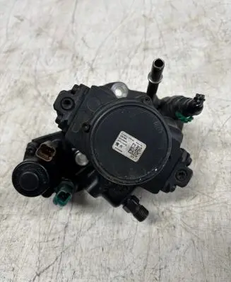 Peugeot 3008 I Fuel injection high pressure pump 28307889 0013724AHR 9678086680