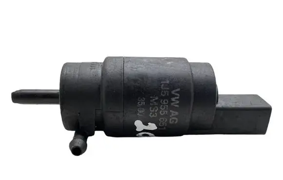 Audi A2 Windscreen/windshield washer pump 1J5955651