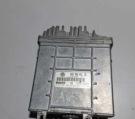 Audi A4 S4 B5 8D Engine control unit/module 028906021JD 28SA3512 0281001807