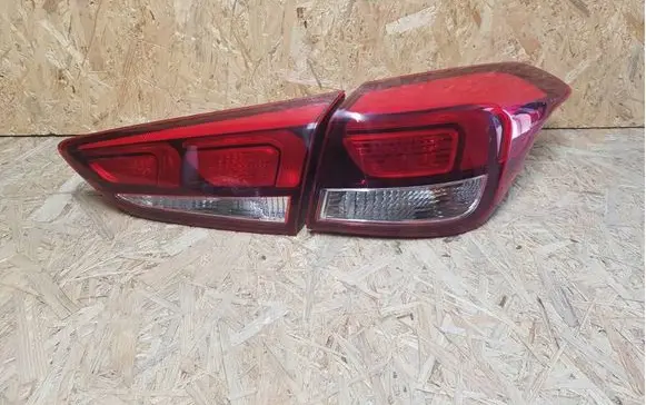 Hyundai i20 (GB IB) Rear/tail lights set 92402C8200 020320160959