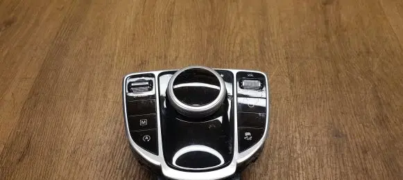 Mercedes-Benz GLC X253 C253 Head unit multimedia control A2059006115