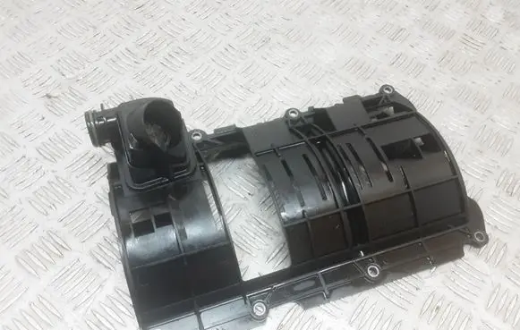 Mercedes-Benz C AMG W205 Oil breather separator A2761801451