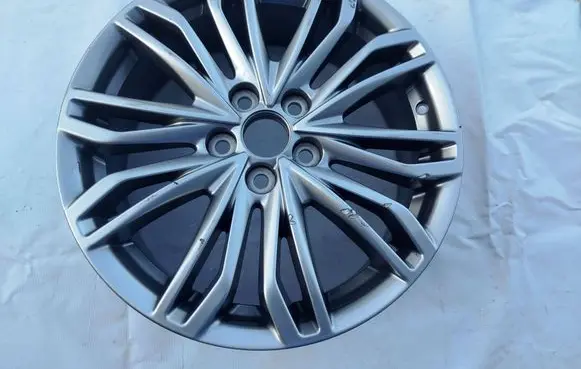 Toyota C-HR II R18 alloy rim 86791