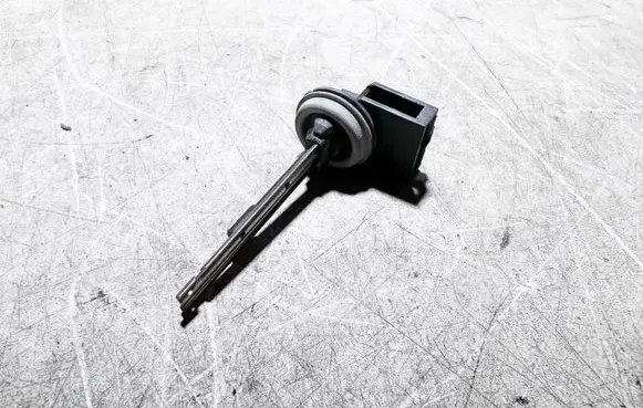 Audi Q7 4L Oil temperature sensor 6Q0820539