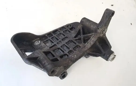 Volkswagen PASSAT B6 Engine mounting bracket alsi9cu3 f1.3-1