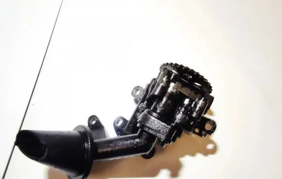 Oil pump