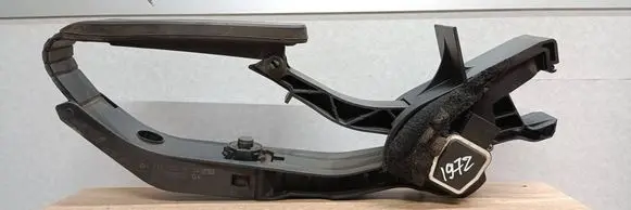 Mercedes-Benz E W211 Accelerator throttle pedal A2113000404