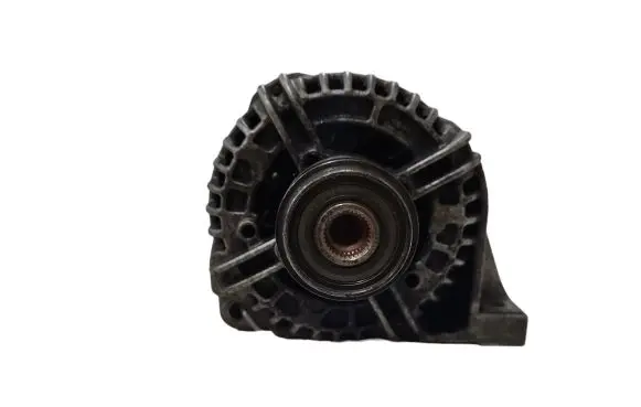 Volvo V70 Generator/alternator 30658085 0124525060