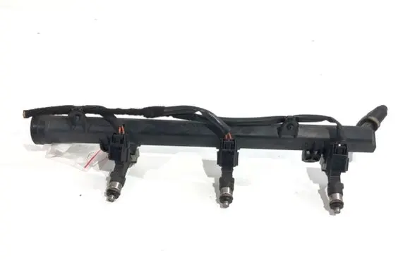 Peugeot 407 Fuel main line pipe 9630333080
