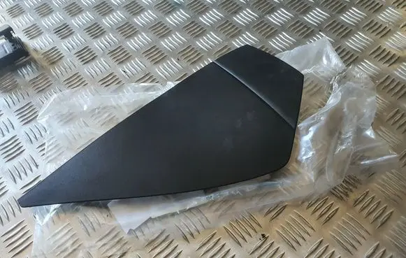 Renault Captur II Other interior part 689212762R