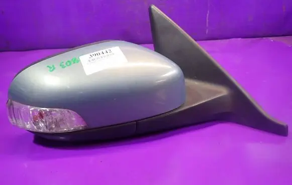 Volvo V50 Front door electric wing mirror