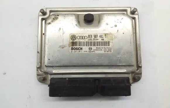 Audi A6 S6 C5 4B Engine control unit/module 8E0907401T 1039S04295 0281011444