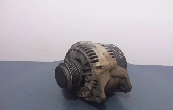 Audi A6 S6 C4 4A Generator/alternator 046903015F