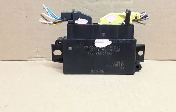Nissan Qashqai Parking PDC control unit/module 285384ET1A