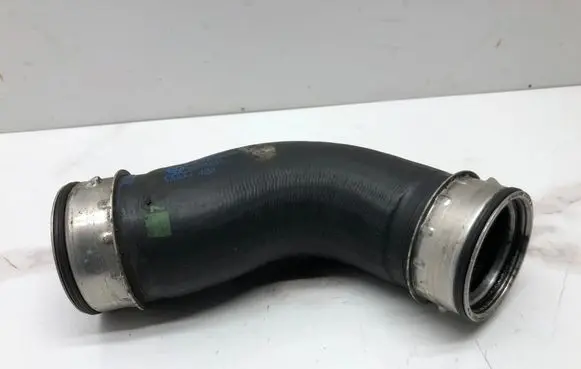 Volkswagen PASSAT B6 Intercooler hose/pipe 1K0145838D