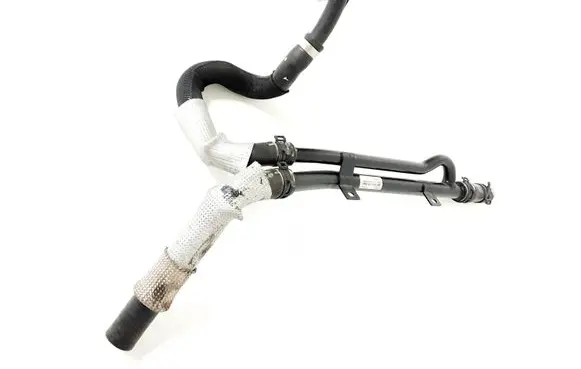 Porsche Cayenne (92A) Engine coolant pipe/hose 7P6121070