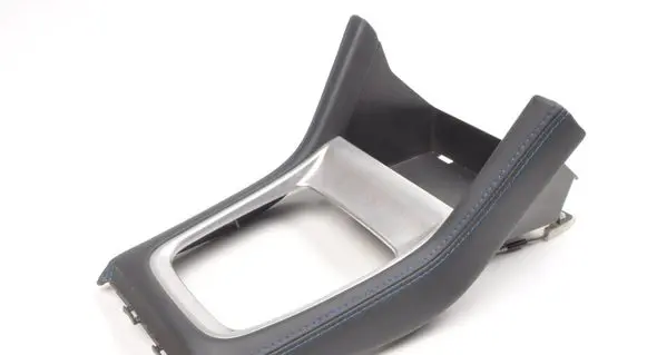 Subaru Levorg Gear shifter surround trim plastic 92174VA100