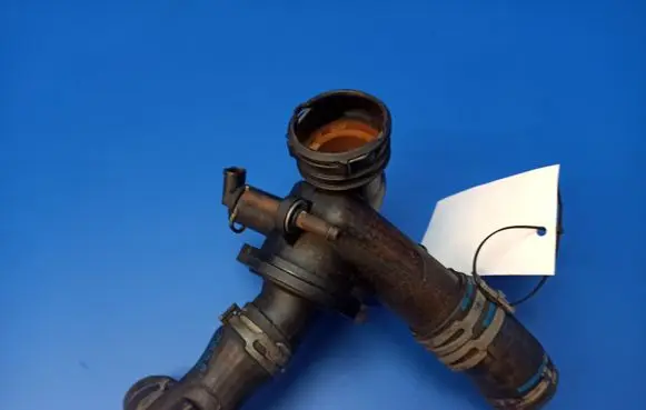 Thermostat/thermostat housing