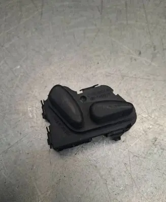 Mercedes-Benz E W211 Seat control switch 2108213751 03463810