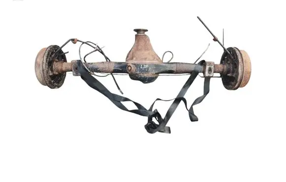 Mitsubishi L200 Rear axle beam 