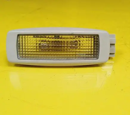 Volkswagen PASSAT B5.5 Other interior light 3B9947101A