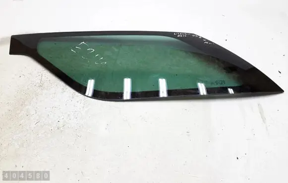 Citroen DS3 Rear side window e643r008600