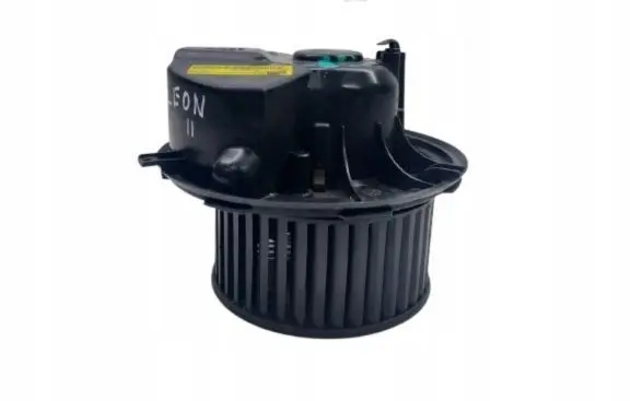 Seat Leon (1P) Front door blower motor F983228M