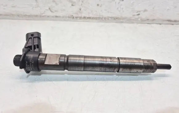 Dodge Nitro Fuel injector 0445115067