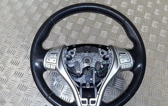 Nissan Qashqai Steering wheel 34160226C