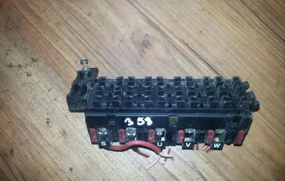 Mercedes-Benz S W140 Fuse box set 1405450082