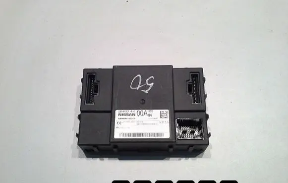 Nissan Navara D40 Engine control unit/module 284B24X00A